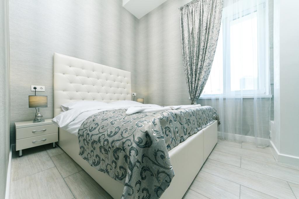 Luxcenterapartment Kiev Esterno foto